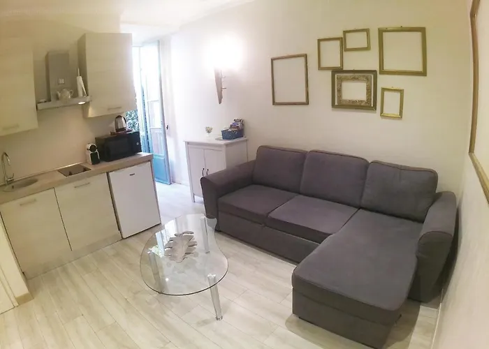 In The Heart Of Apartman Nizza