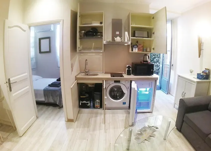 In The Heart Of Apartman *